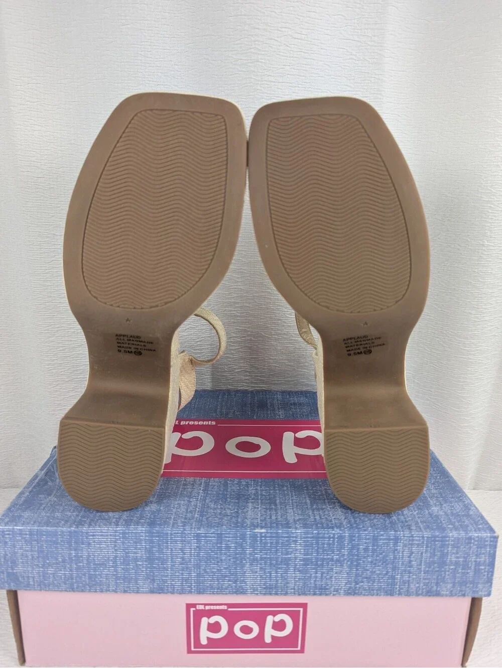 pop Applaud - Natural Woven Sandals - Size 9.5M - Chunky Platform Heel - New